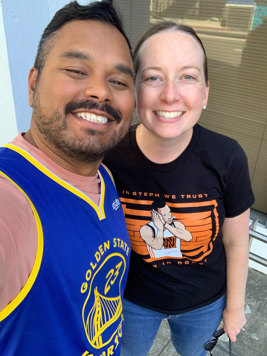 caffeconeche's tweet photo. @JNar71 @warriorsworld @samesfandiari and the @warriorsworld also gave us some merch. Go dubs ♥️♥️🫰🏼🫰🏼 https://t.co/r2HsMM3gkb