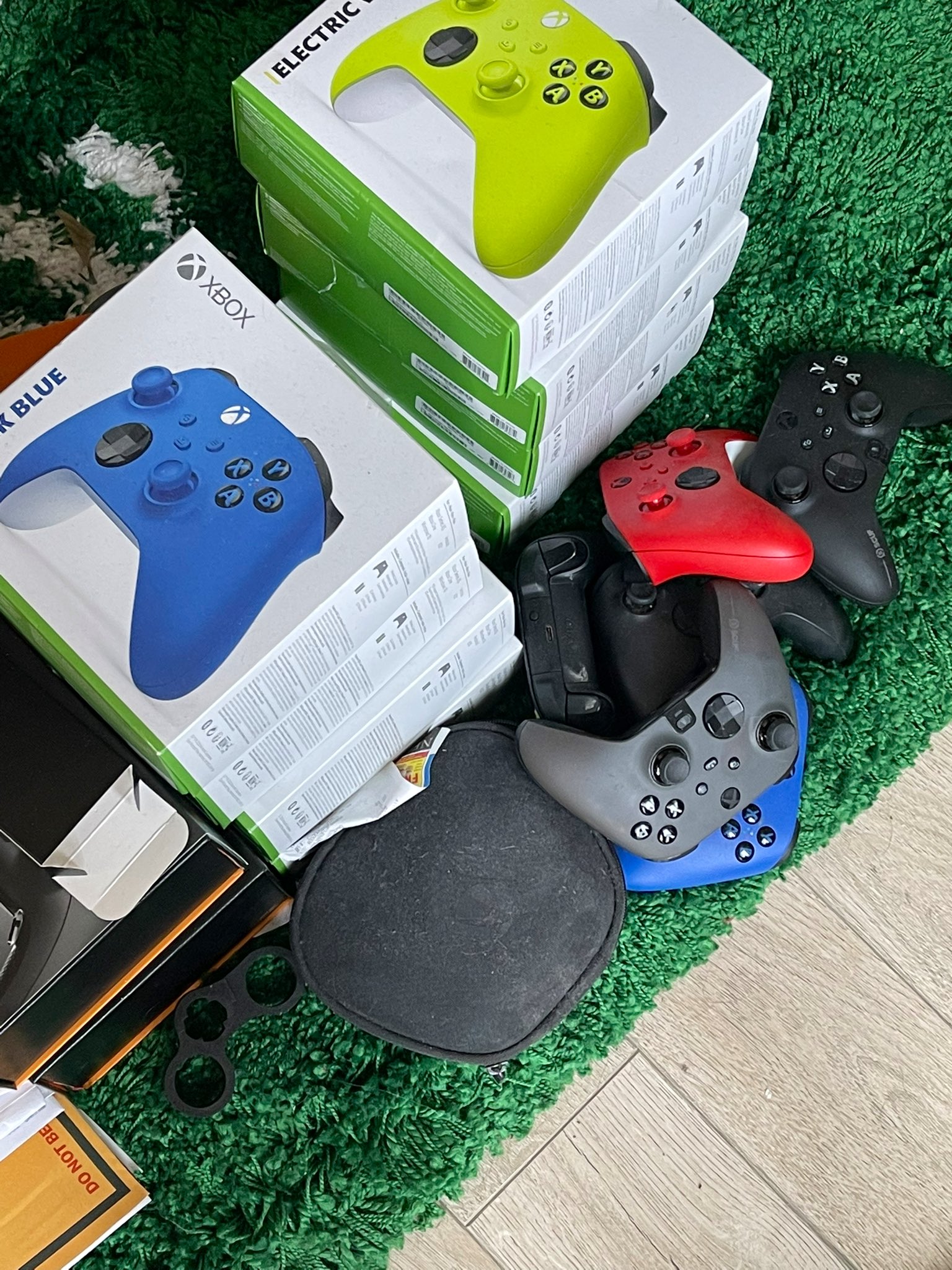 Xbox one cheap controller family dollar