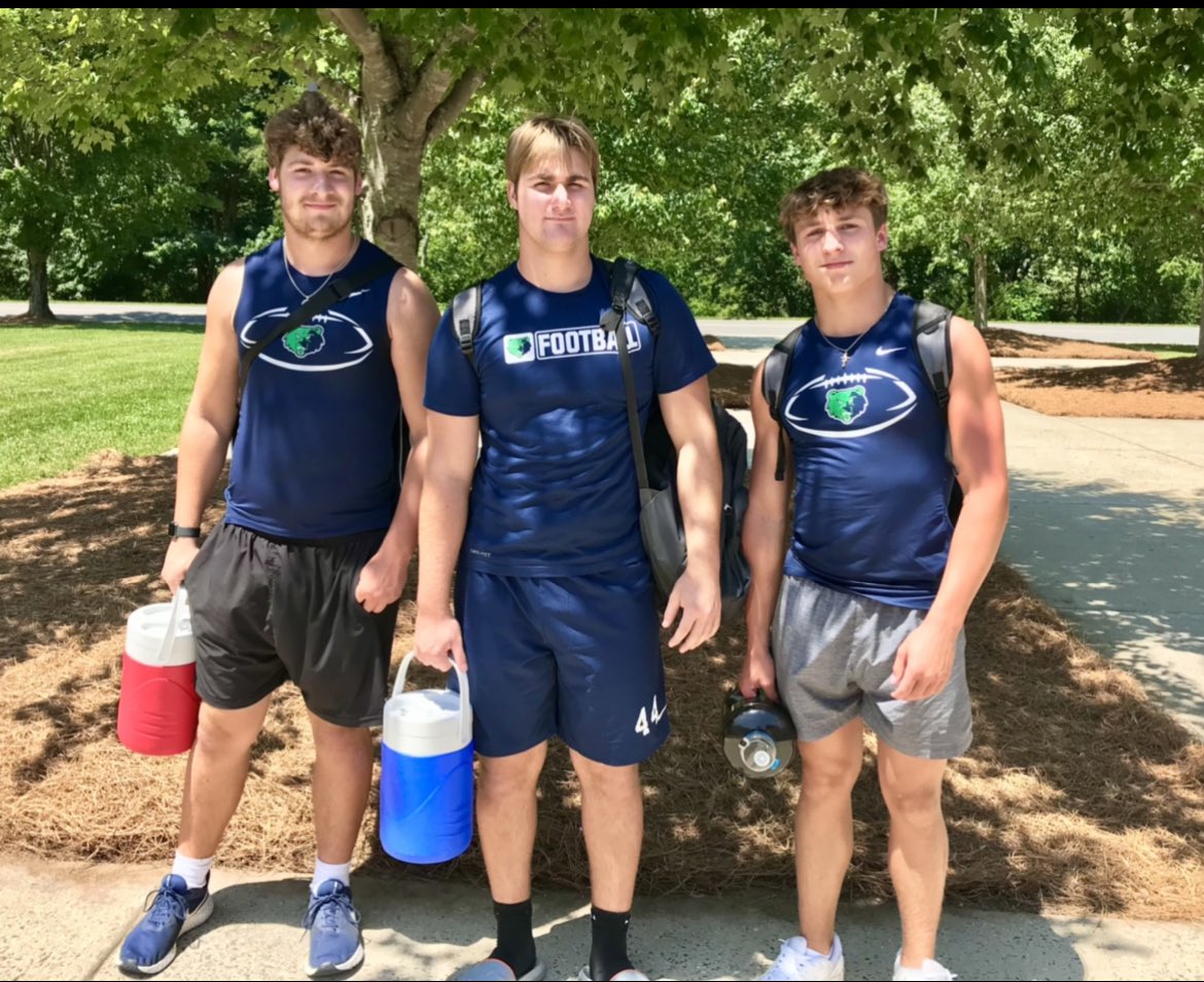 Had a great time yesterday at the <a href="/CatamountsFB/">Western Carolina Football</a> camp. Got cut short and missed the competition, but still got work in. Thank you! 
@WCUCoachEdwards <a href="/GriffinJane5/">Griffin Jane</a> <a href="/TThomas40/">Trey Thomas</a> <a href="/FtballAtTheView/">Creekview Grizzly Football</a> <a href="/CoachWilliams22/">Trevor Williams</a> <a href="/CoachMartinC/">Chip Martin</a>