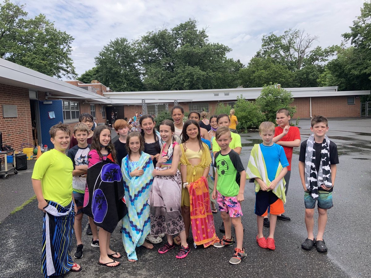 Zane North Class of 2022.  Their first and last Splash Day. Thank you <a href="/kellerzanek/">Mrs. Keller</a> for the pics!