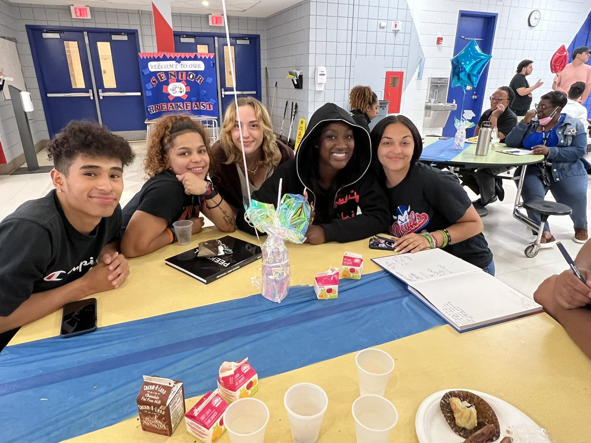 DR. JENNA FERRIS tweet media