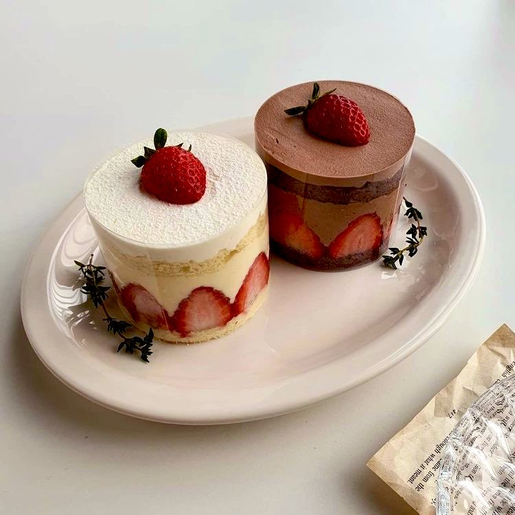 cafe4systems's tweet image. ʚ 💌 ɞ ⇒ delivery for fnaf alters!