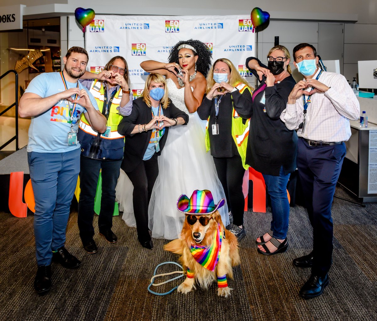 Auggiie69's tweet photo. SFO where Good Leads The Way!🌈Happy Pride Month! Always choose LOVE. @united @JMRoitman @MikeHannaUAL @JoniBelknap @Maggie_Ronan @Maddie_Queen @flySFO @vjpassa @jeff_riedel160 @MonikaGablowski @annie54c #beingunited https://t.co/eiNclftpKW