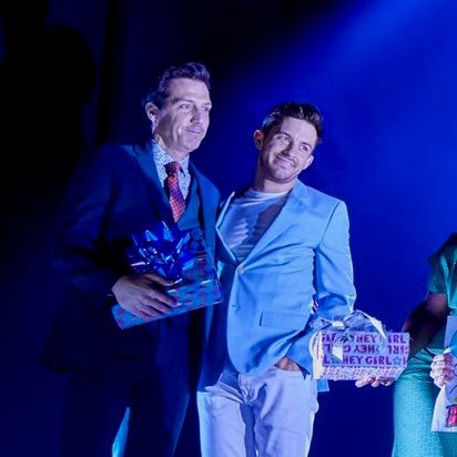 jbaileydaily's tweet photo. Since it’s officially my birthday 🎂🎉

Here are some of my favourite birthday themed production photos of Jonny in Company (2018).

Thanks for helping me get to another one Jonny ♥️

📸: Company Instagram &amp; Brinkhoff/Mögenburg

#jonathanbailey #companymusical https://t.co/TJc8nJ4Stx
