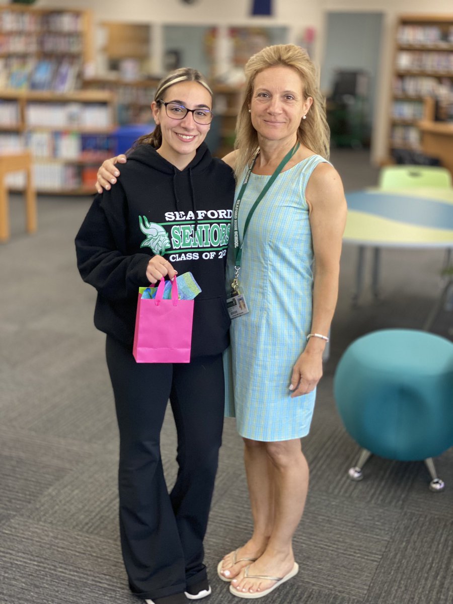 Ms. McCloskey tweet media