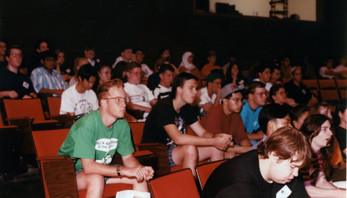 UT_Dallas's tweet photo. #tbt to our first freshman orientation in 1990 ☄️ https://t.co/Qjvd54hxWM