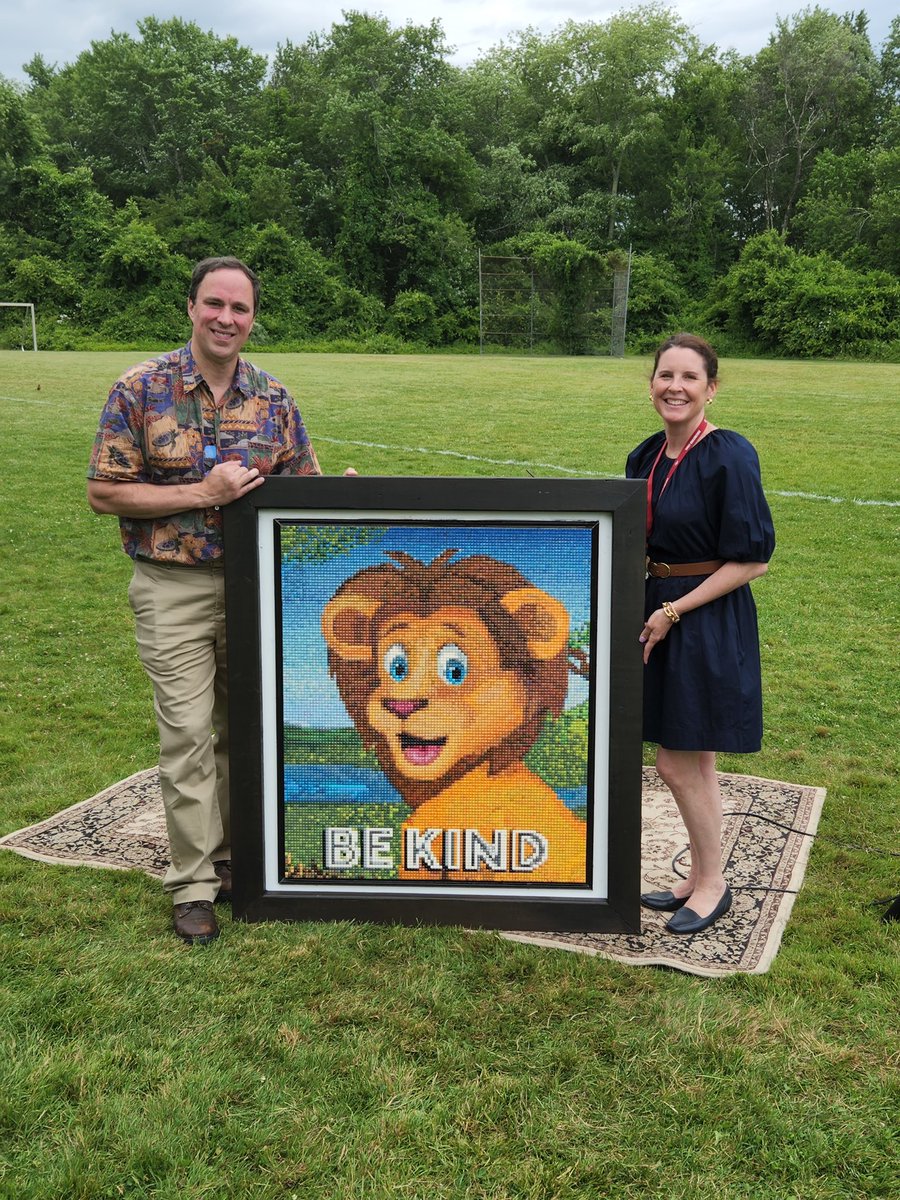 Betsy Dolan tweet media