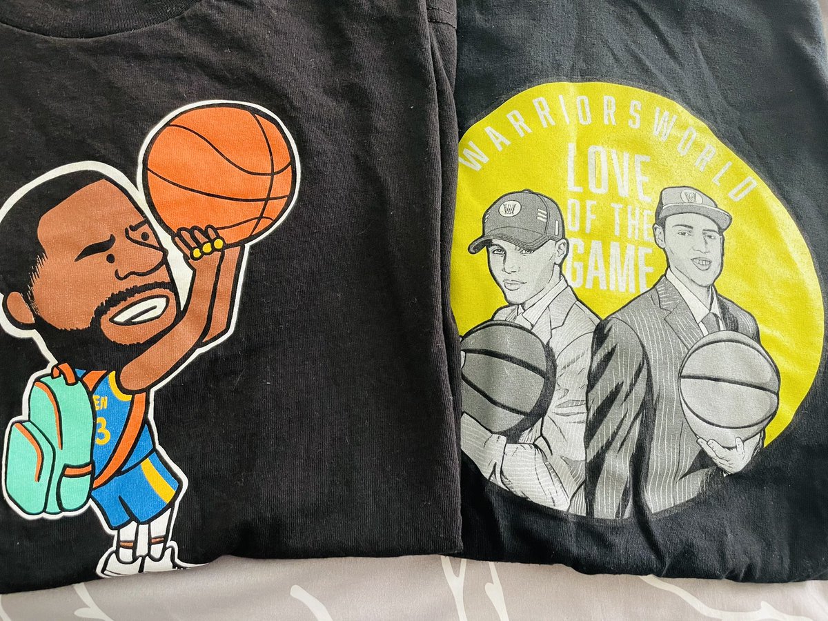 Trying to I figure out which <a href="/warriorsworld/">warriorsworld</a> merch to wear today and which to keep for the parade. Hmm..