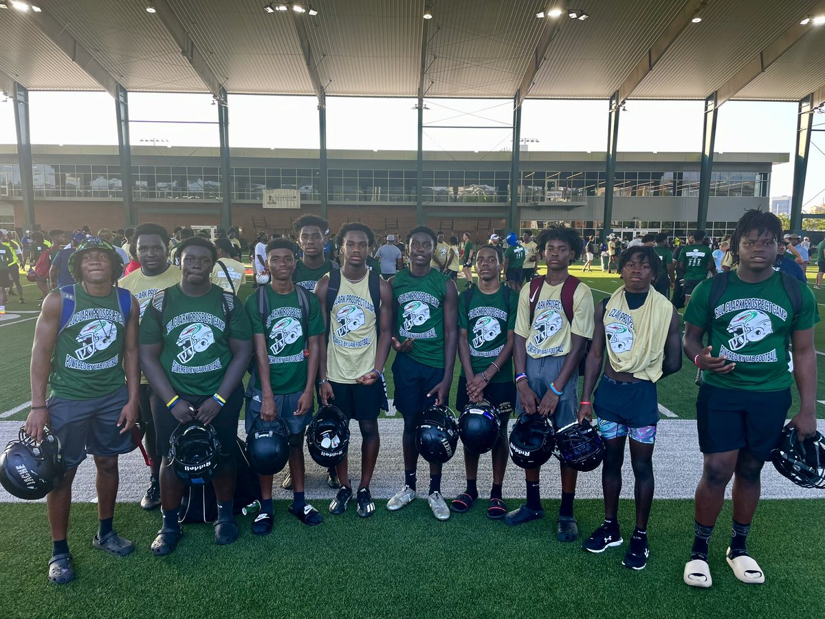 DKBolden's tweet photo. Competed with a lot of familiar guys today #Thestandard🐝@UAB_FB @McAdoryRecruit https://t.co/5LegQnlH5m