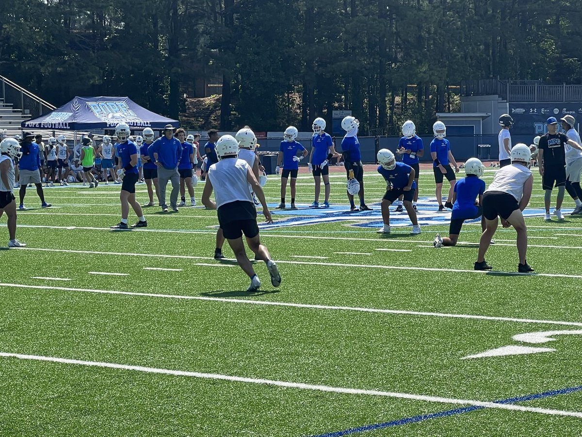 Great work today with our friends <a href="/PopeFootball/">Pope Football</a> <a href="/MPCFootball1/">MPC Football</a> <a href="/Cambridge_AD/">Cambridge Athletics</a> great competition and all got better! #team46 #ATL <a href="/EtowahStrength/">Etowah Strength</a> <a href="/Championsforli1/">Steve Sapere</a> <a href="/EtowahHS/">Etowah High School</a>