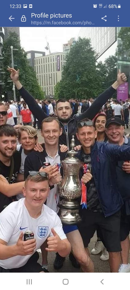 baileycakes48's tweet photo. Wembley way https://t.co/jawHSMc2QW