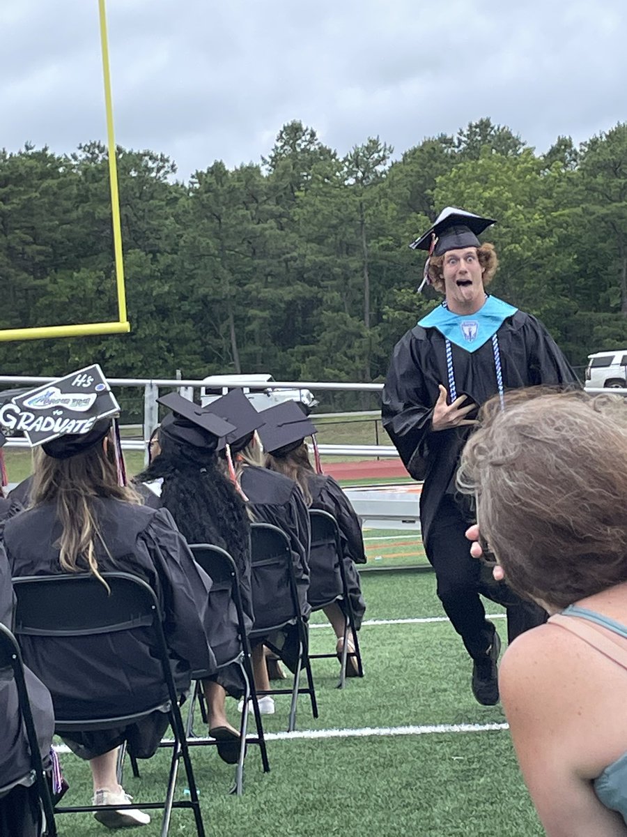 DisneySciNerd's tweet photo. Congrats @BGclassof22 - you will be missed! I have enjoyed watching you grow over the last 6 years. @Barnegat_HS @minor_kenny @DeclanLusty22 @erinlustenberg3 https://t.co/ybA3ugsU54