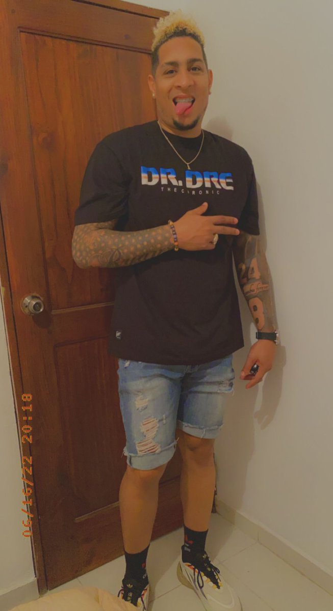 Alan (@alan35887813) on Twitter photo 