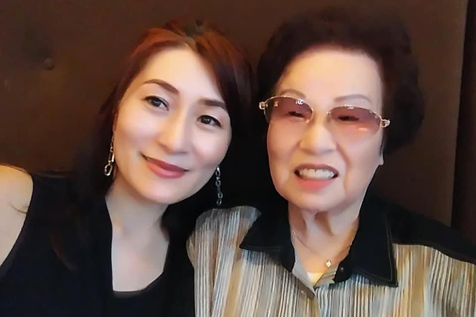 HyangsuPark's tweet photo. My grandma(함메) passed away in Mar. 2022 in Kobe.
She lived 97 years, born in 1924 in Busan of South Korea.
She moved to Japan in 1928 at the age of 4 with her families. Her life reflects history of Korea and Japan.
She was a good story teller.
I miss her.
#halmoni #Grandma https://t.co/oB0vMRRFGZ