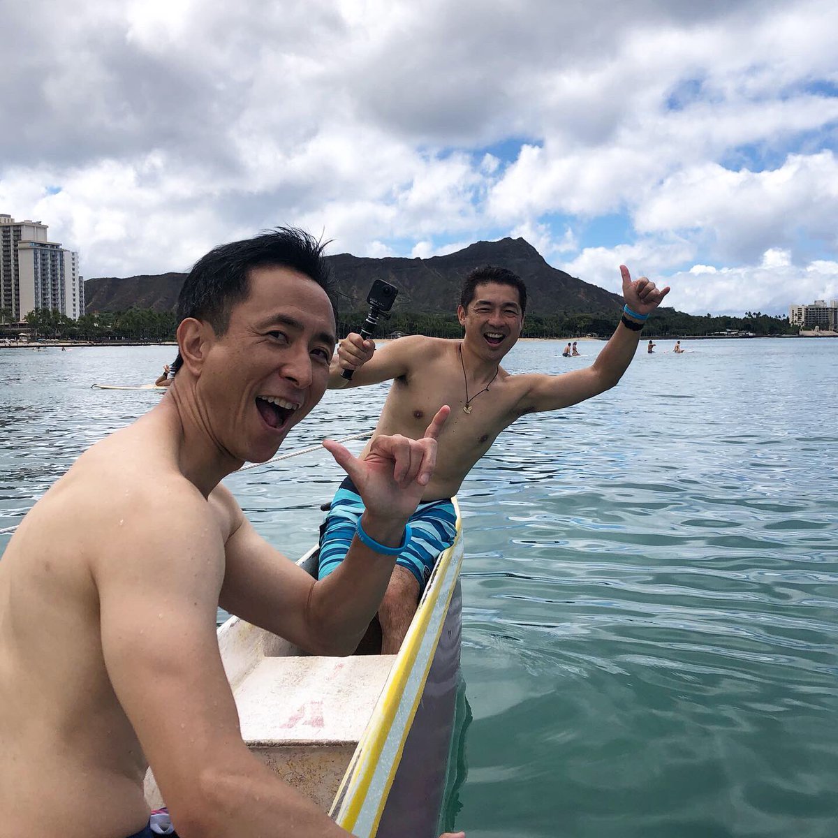 #おはよう朝日です<a href="/ohaasaofficial/">おはよう朝日です【公式】</a> の #岩本アナ が #ワイキキビーチサービス <a href="/wbshawaii/">Waikiki Beach Services</a> の #アウトリガーカヌーサーフィンに参加！私は後ろでパドルしました！💪😆 #朝日テレビ　#ハワイ
#ハワイから生中継 #ワイキキビーチ #アロハ #ワイキキ