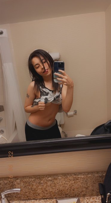 😻😽😽 https://t.co/u48Si708P0