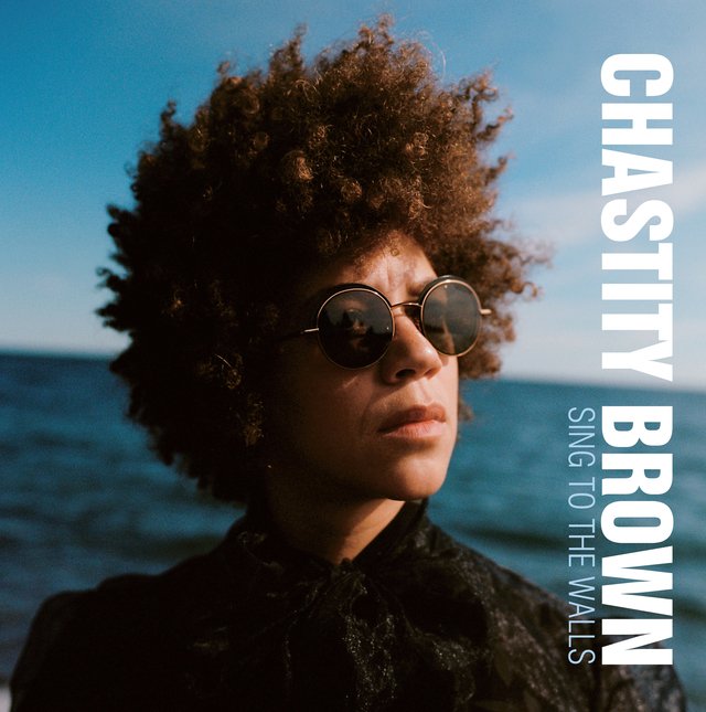 ChastityBrown's tweet photo. My new album, Sing to the Walls, is OUT NOW! These songs have been in my heart for long enough and I'm happy to be sharing them with you today.

Click here to listen:
https://t.co/98KGdqstrr

#ChastityBrown #SingToTheWalls #NewMusicFriday #Spotify #AppleMusic #AmazonMusic https://t.co/wuazf0yths