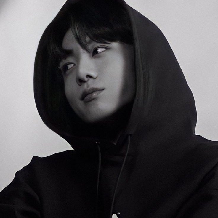 bhwpe's tweet photo. #NewProfilePic meu dono ele pede e eu lato. https://t.co/j2QzAwoy44