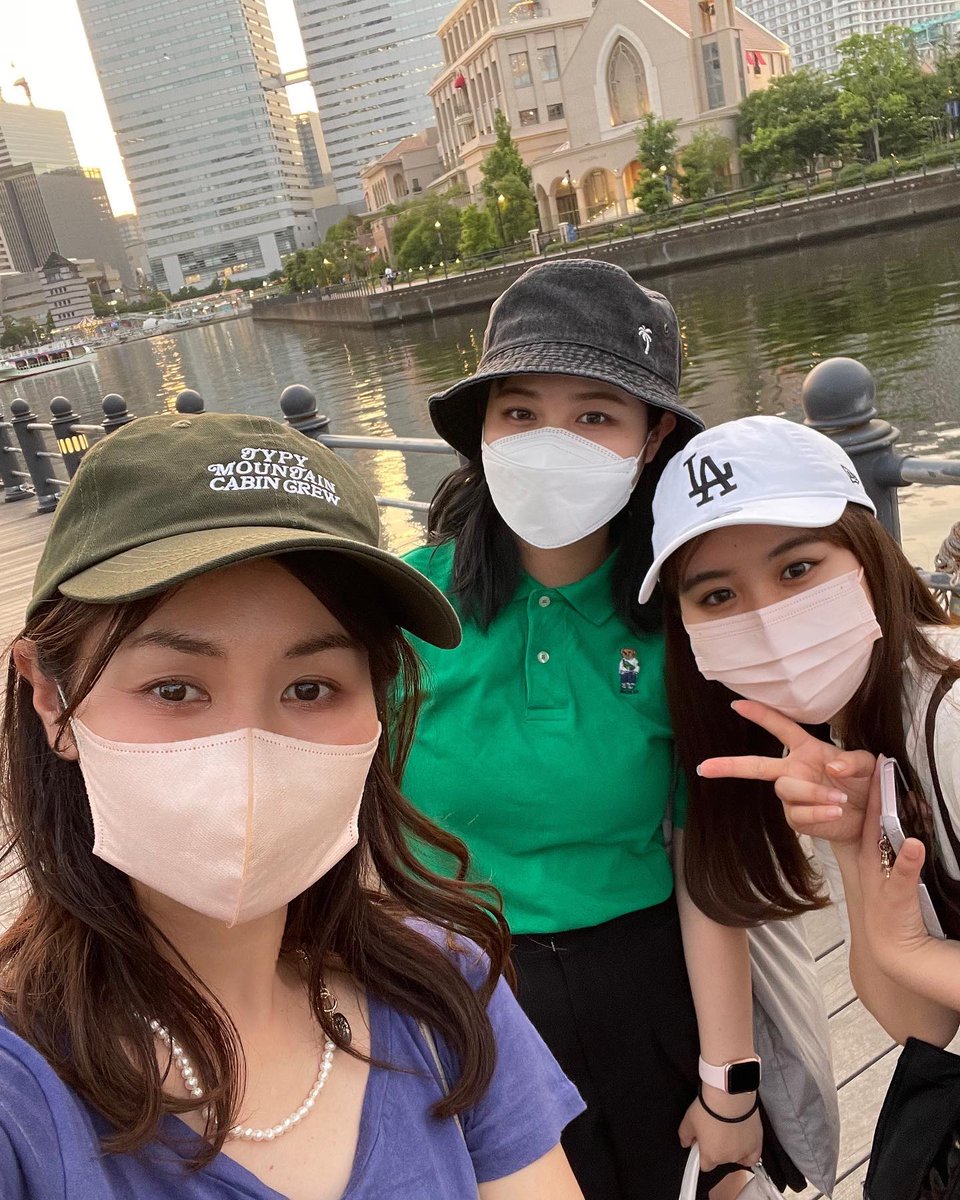 su_cham_33's tweet image. この日は親子で👩‍👦
#海コーデ  𓇼𓆡𓆉 ⋆

親子で #linkcode 中々出来ないんだけど💦（笑）
kaiに合わせ💜むらさき🍇
してみたよ〜

tops は昔展示会で購入しショート丈に迷ったのか…あまり着てなか… instagram.com/p/Ce2HgatvyvR/