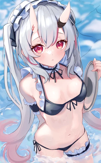 #百鬼絵巻 
あやメイド#6
今年初水着! 