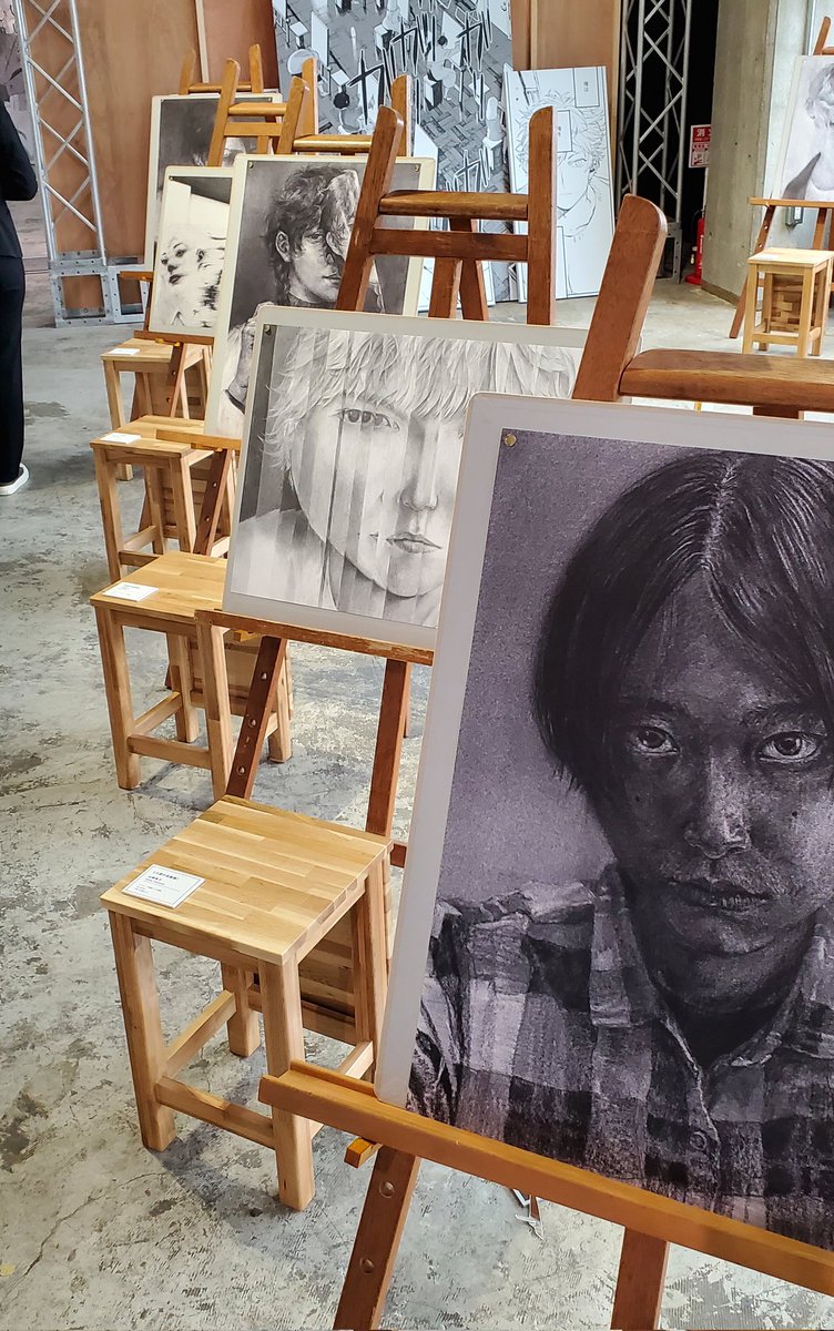 自作油画　「郷愁」 自作油画 「郷愁」 Nov. 21, 2025 9 cm x 9 cm (app. 4