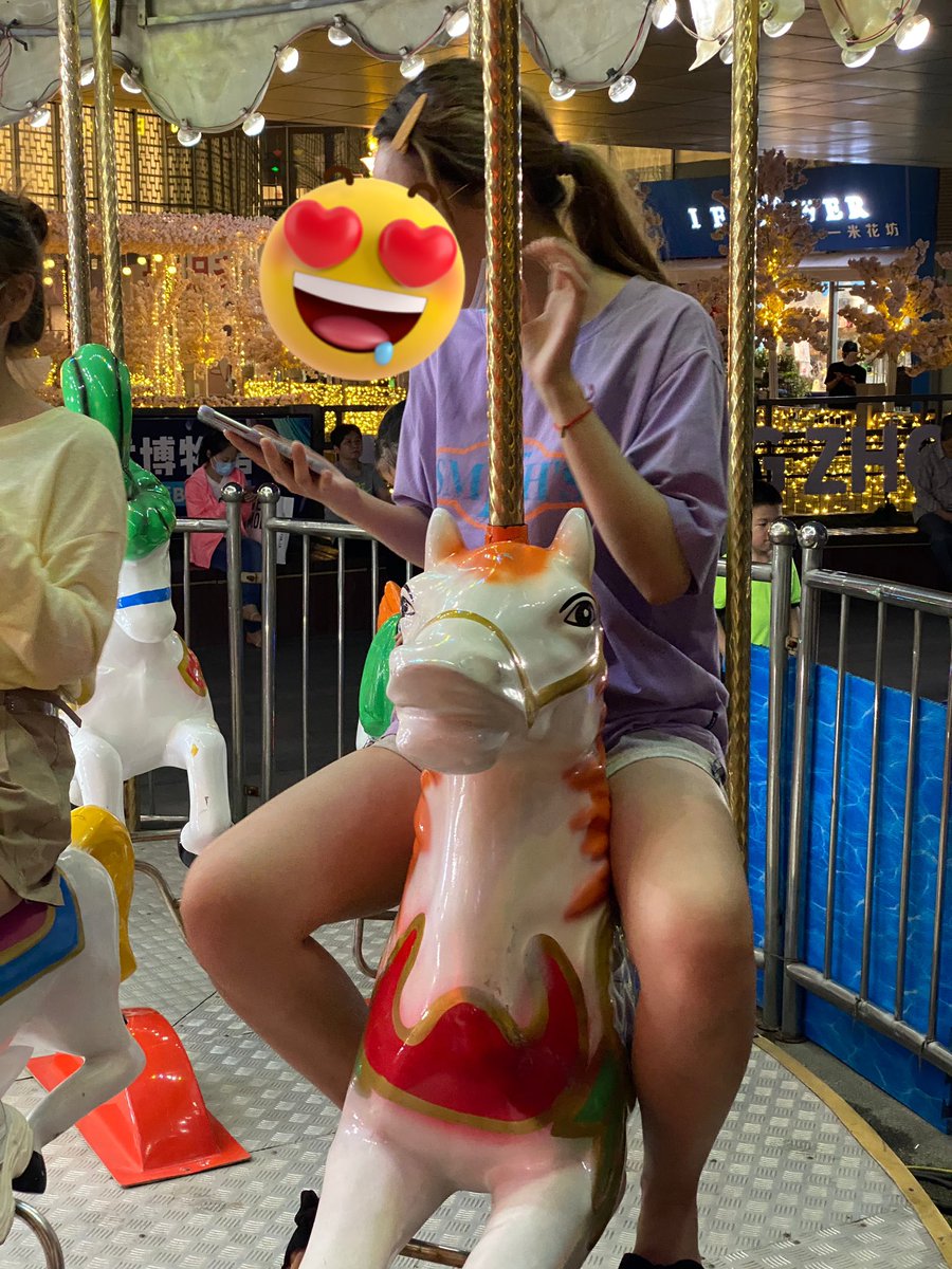 #绿帽 #母狗 #淫妻 #绿奴 #美腿 #足控 #贡献 #献妻 老婆还是这么爱旋转木马，童心未泯了属于是 https://t.co/eoYBcha5zZ