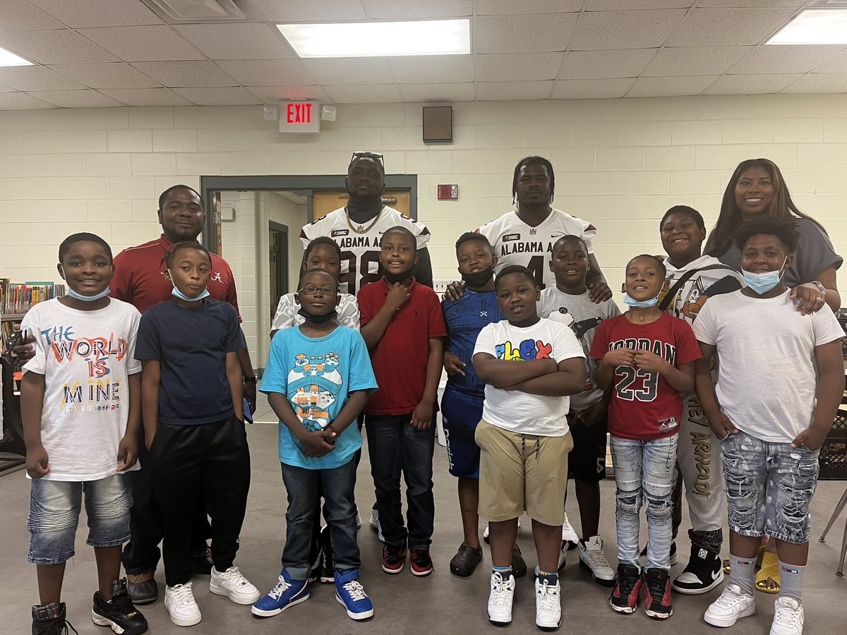 Conversations from the Hill:  Football &amp; Higher Education with Malcolm Williams &amp; Zareon Hayes!  Their message was to focus on the school work and respect all adults. They shared how playing football &amp; their academic achievement opened doors to scholarship opportunities. #xSEL