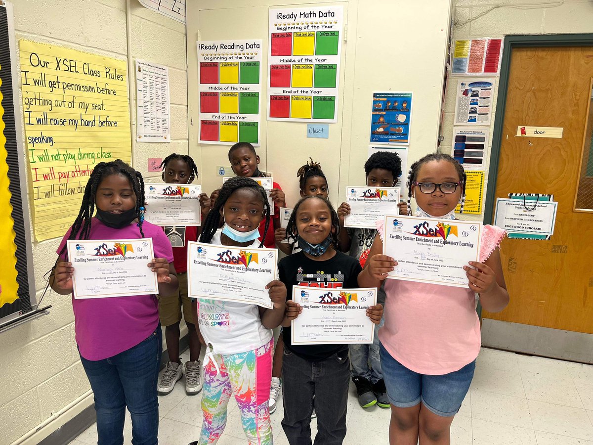 Ms. Mason’s first week perfect attendance…💚💛🐝 #xSEL #EdgewoodExcellence #TopNotch