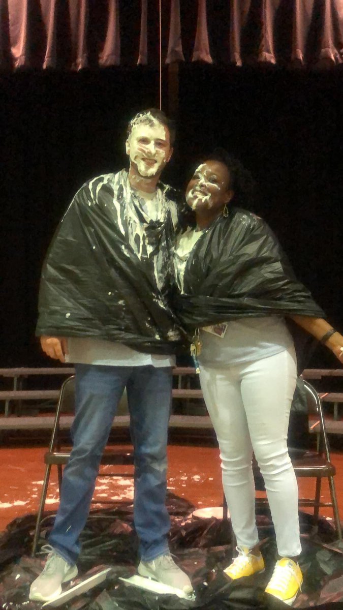 RobertCasteen's tweet photo. We’re all in for the kids! @DrJanetWright #BuildingtheBestSPS https://t.co/Efk1B2LyBa