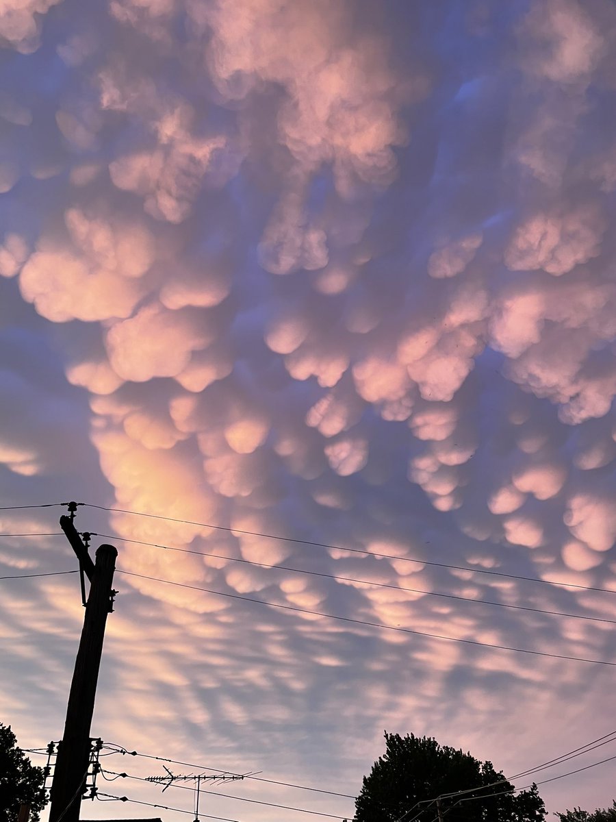 JessFerringer's tweet photo. @BioshockLGP @NWSPittsburgh 😍😍 https://t.co/YGkb3ZnxvA