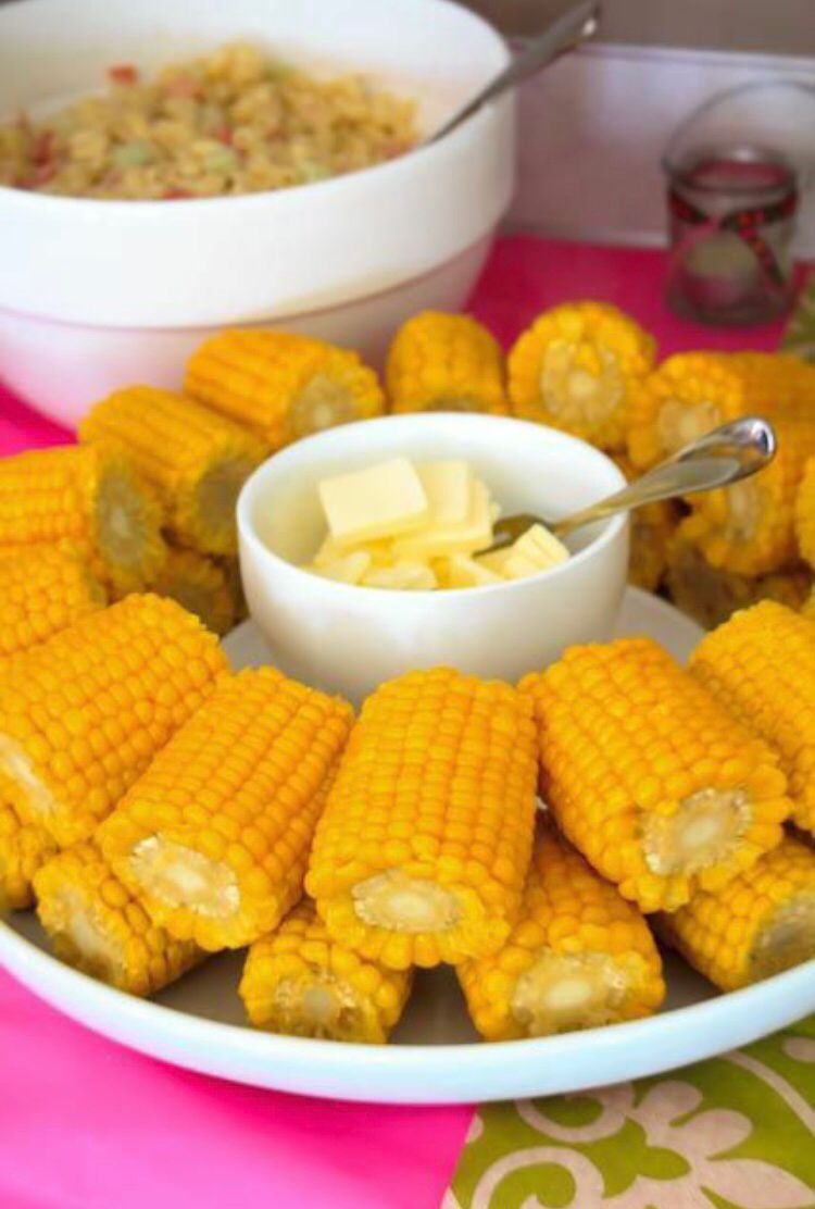 Milho verde com manteiga e sal 🌽

📷: Reprodução