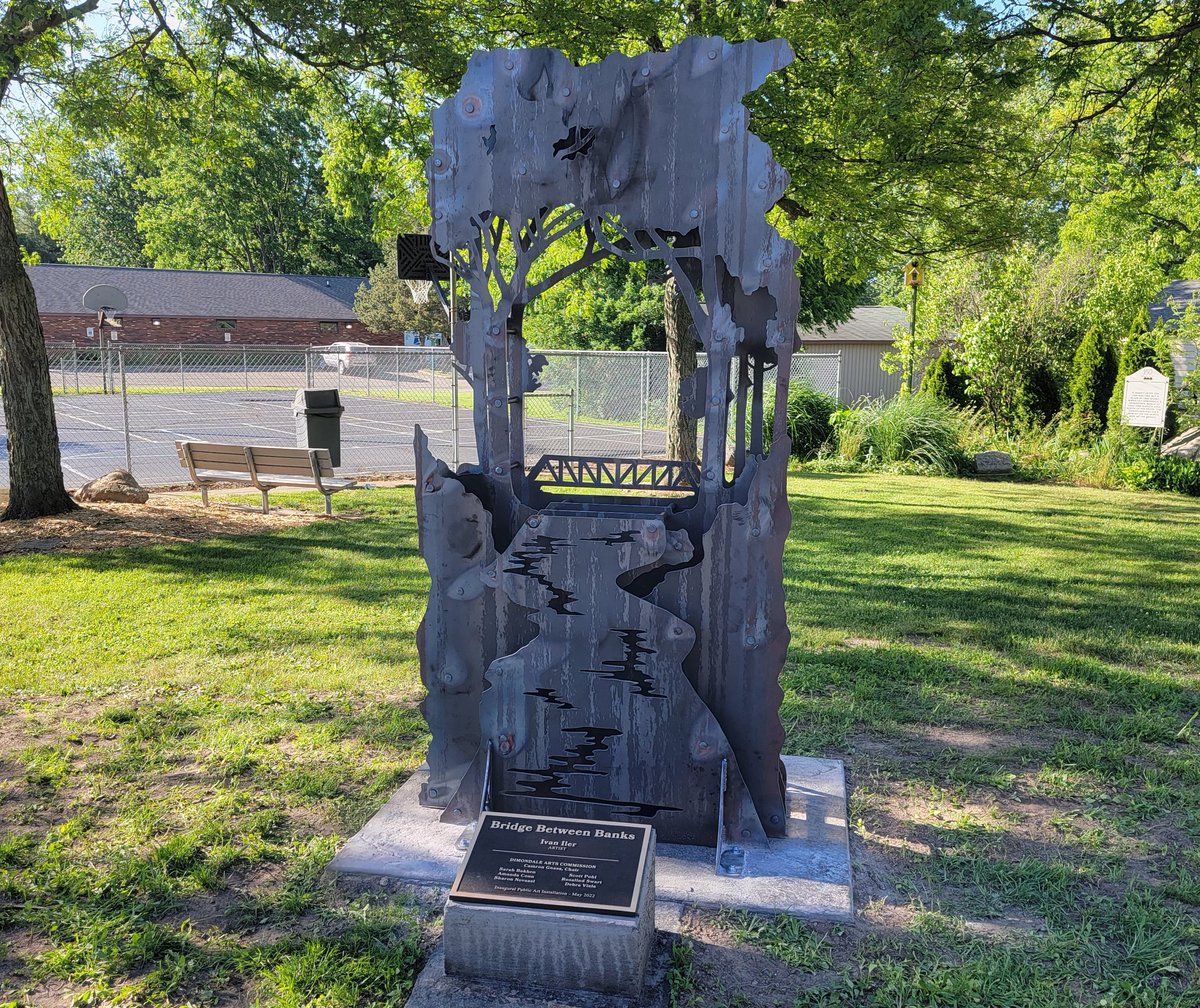ralphrez's tweet photo. The unveiled public art "Bridge Between Banks" created by artist Ivan Iler and prominately display in #Dimondale at the corner of Bridge and Jefferson. https://t.co/9A3D2c9MVL