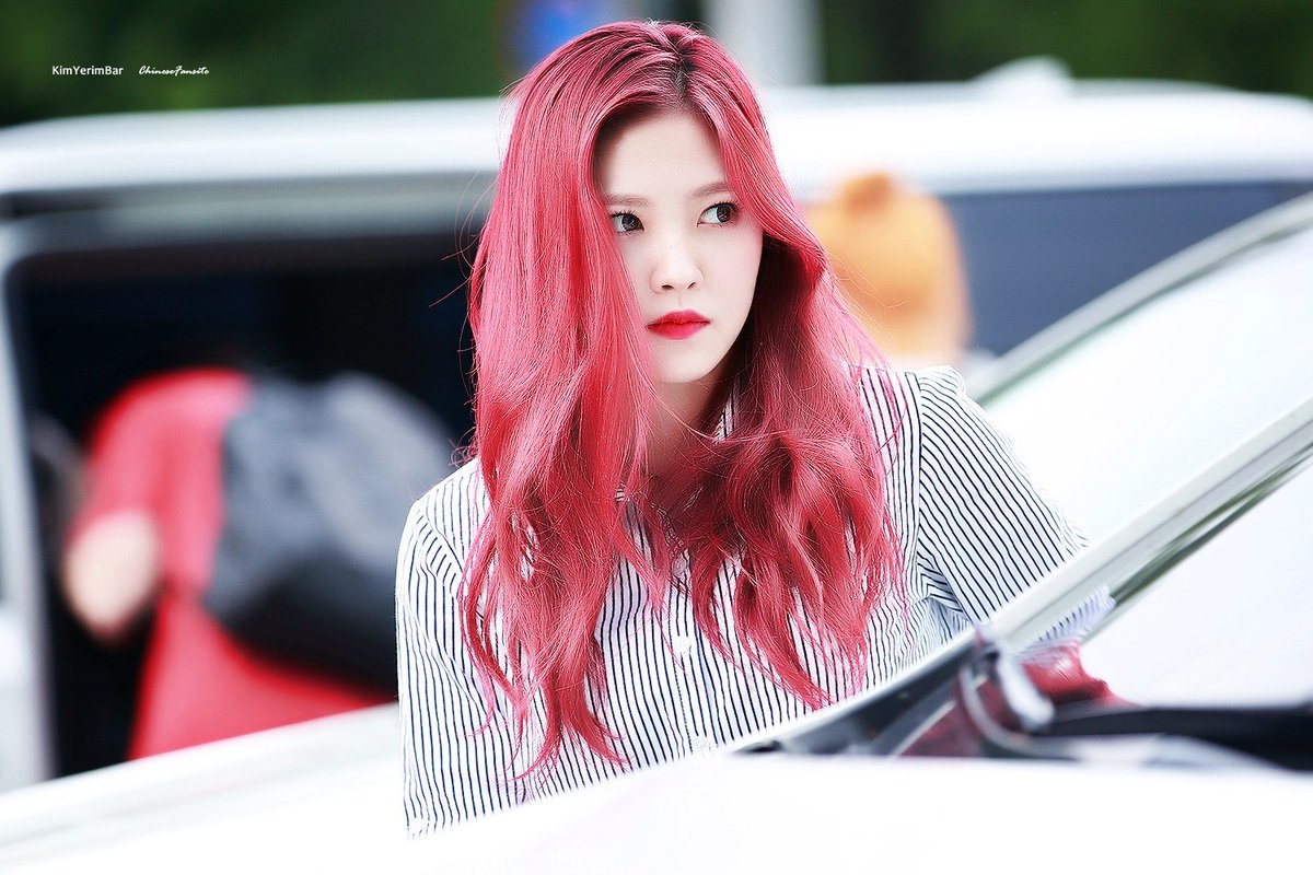 reveIity's tweet photo. Salí del sótano para llegar al #𝕝ily𔘓𝐝𝐛💋 por que me quise unir al #수정석ㅡ𝚝𝚞𝚗𝚎𝚜💎 para no perderme nada, muchas felicidades y un besote.

𝕄aknae #Hiromi. ᐢ..ᐢ https://t.co/DVCRpll5M7