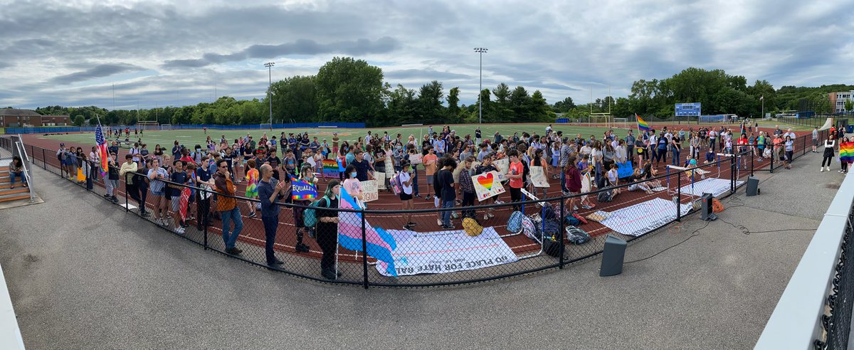 StrasPrincipal's tweet photo. No Place For Hate! What an amazing rally. Thank you to all who attended and to our amazing student speakers! @newton_ps @NewtonSouthPTSO @NSHSLibrary @NSHS_Athletics @DenebolaNshs @nshsenglish @NSHS_Wellness #homeofthelions https://t.co/d0mUNcy3jC