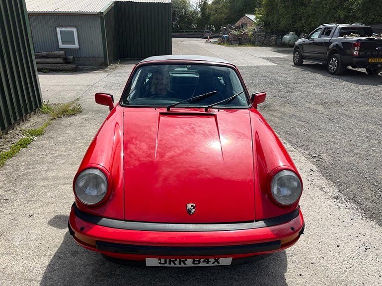 southerncarsuk1's tweet photo. Incoming…..’82 Guards Red 911 SC, or Super Carrera.
Now where did I put my Frankie Goes To Hollywood Cassette…?
#porsche #porsche911 #porsche911sc #supercarrera #911 #aircooled #aircooledporsche #80scars #classiccars #classicporsche #targa #trcdoc #therealcardealersofcheshire https://t.co/49qGPVeRGh