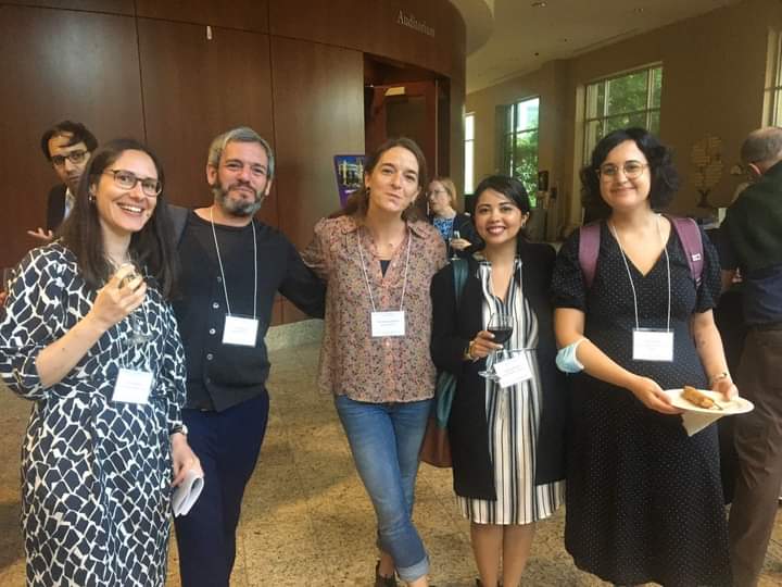 Societies_HET's tweet photo. #hes2022 

Wonderful opening to the HES conference the reception, preceeded by a session remembering Geoff Harcourt by Mauro Boianovksy, Cristina Marcuzzo, Costis Repapis, and John Berdell. https://t.co/dMBEY5b91o