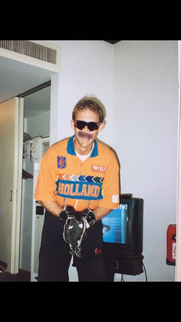 Essie (@jj_esmeijer1972) on Twitter photo Good luck to <a href="/KNCBcricket/">Cricket🏏Netherlands</a> today versus <a href="/ECB_cricket/">England and Wales Cricket Board</a>! When the two countries met in 1996 during the WC, Dutch wicketkeeper Marcel Schewe cut a piece out of the hotel room carpet and knocked on Jack Russell's door... Still don't know if he rated this joke - I do!! ;-) Good luck to <a href="/KNCBcricket/">Cricket🏏Netherlands</a> today versus <a href="/ECB_cricket/">England and Wales Cricket Board</a>! When the two countries met in 1996 during the WC, Dutch wicketkeeper Marcel Schewe cut a piece out of the hotel room carpet and knocked on Jack Russell's door... Still don't know if he rated this joke - I do!! ;-)