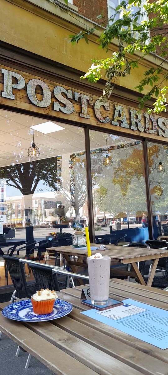 PostcardsCafe's tweet image. It was #FudgeDay yesterday and we've still got on some top Fudge specials including Vanilla Fudge Cupcakes and a Chocolate Fudge Milkshake for the sunshine today on The Strand in #Exmouth