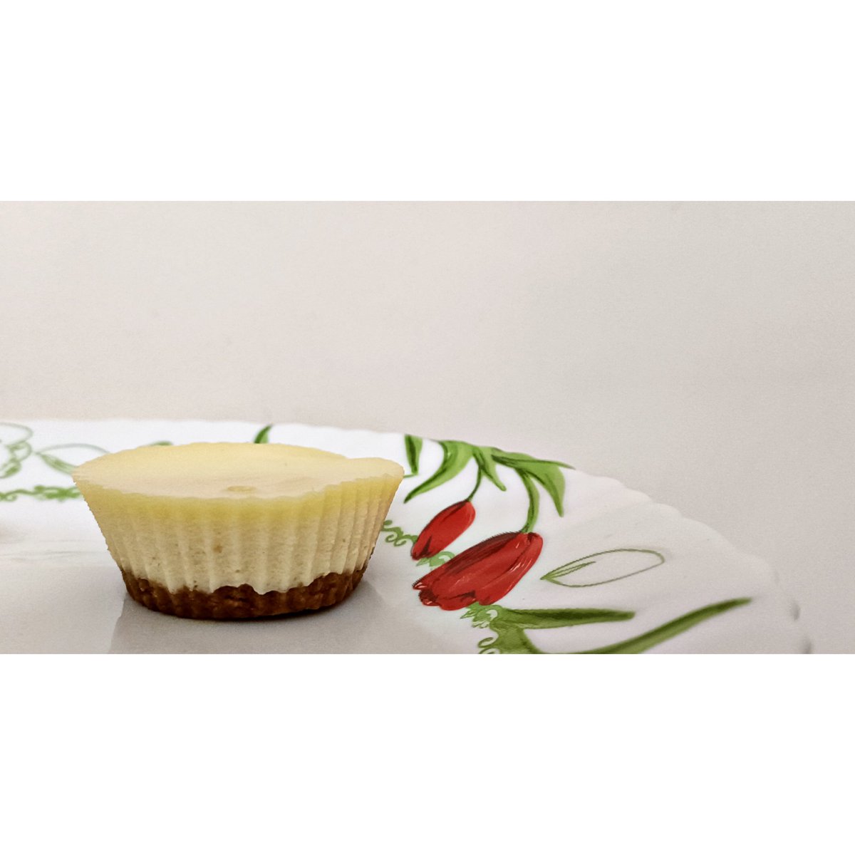 Nila_Dr's tweet photo. #homemade #minicheesecake #cheesecake https://t.co/IRwYlSJbl1