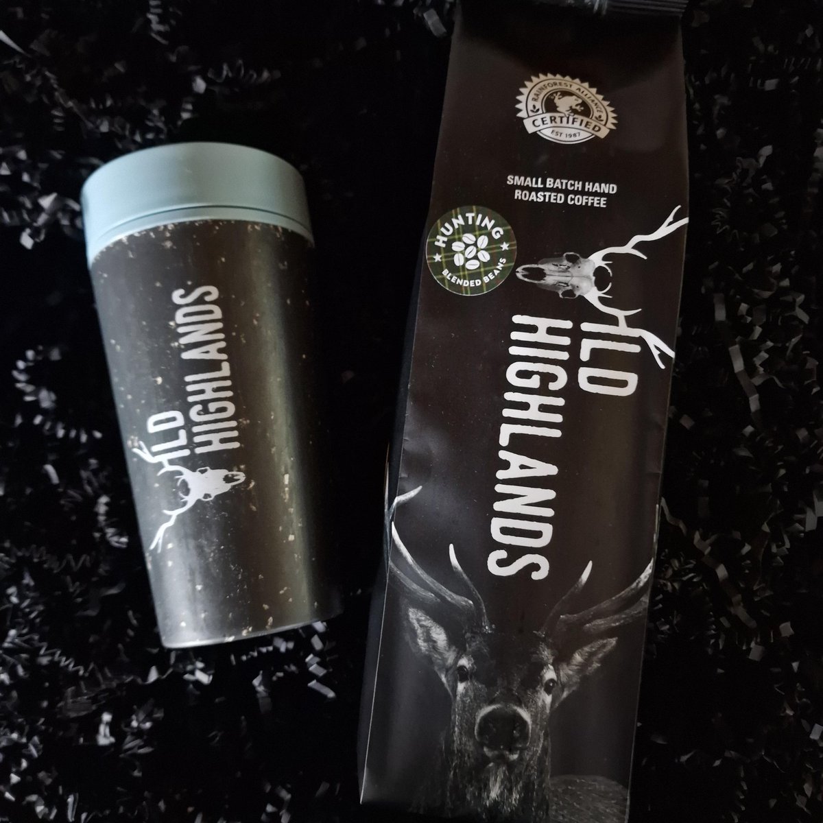 ltd_wild's tweet photo. Today's new deal 😎
Save 25% off Wild Highlands awesome Circular &amp; Co Travel Cup when bought with one or two 500g bags of Coffee of your choice.
https://t.co/vmeTyIUQl1
#coffee #coffeeholic #coffeecup #coffeeaddict #coffeeshop #coffeetime #coffeebreak #coffeelover #wild #Scotland https://t.co/2uahb8tHVz