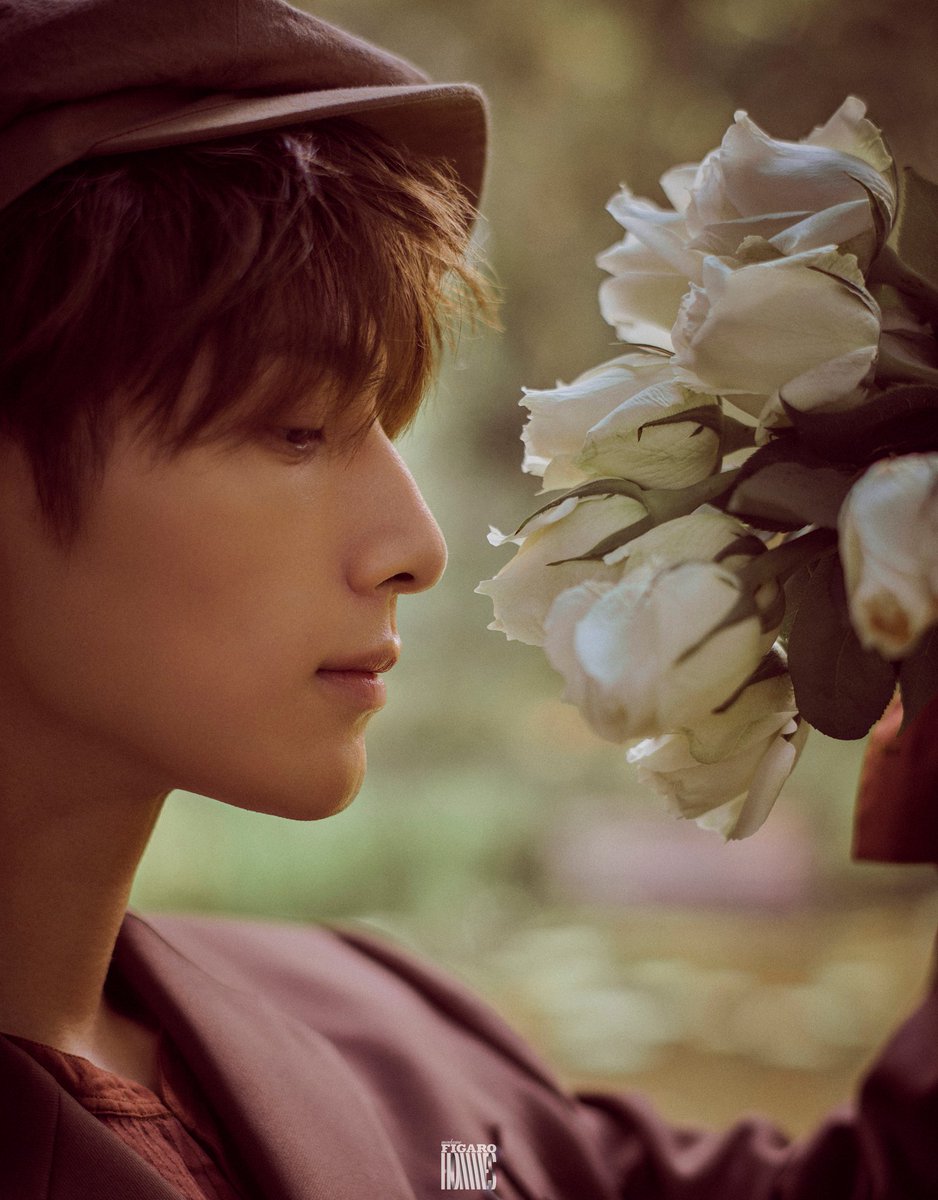 LuoYunxiFanClub's tweet photo. #LuoYunxi x Madame Figaro Hommes
(HD) photoshoot pt 1
#罗云熙 
1. BTS: https://t.co/gboIxkYvL1
2. Short film: https://t.co/EJoDBx57Qw https://t.co/jfUgOtpzOF