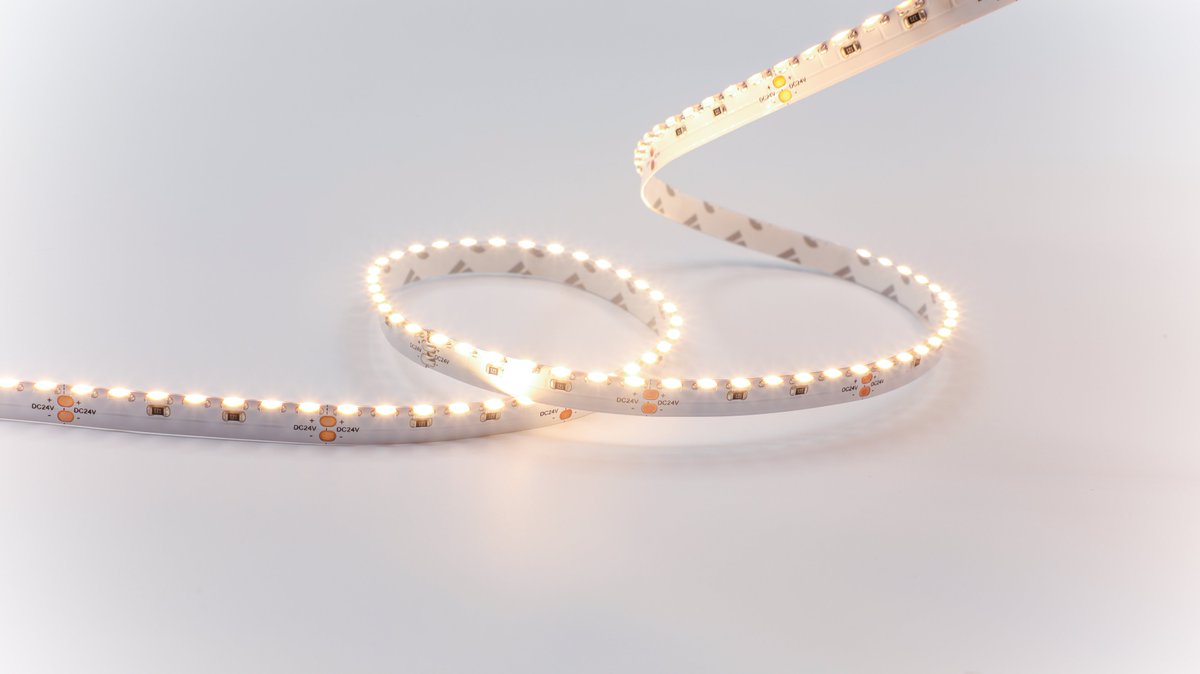 LEDMY_Shenzhen's tweet photo. #LEDMY Side emitting 4020 led strip light, low profile allows use in many discreet locations, home lighting, accent lighting, task lighting, bias lighting, vehicle lighting, landscape lighting, motorcycle lighting, and more. 
web:https://t.co/N9Qz9m6bCj https://t.co/dHXLDjZecl