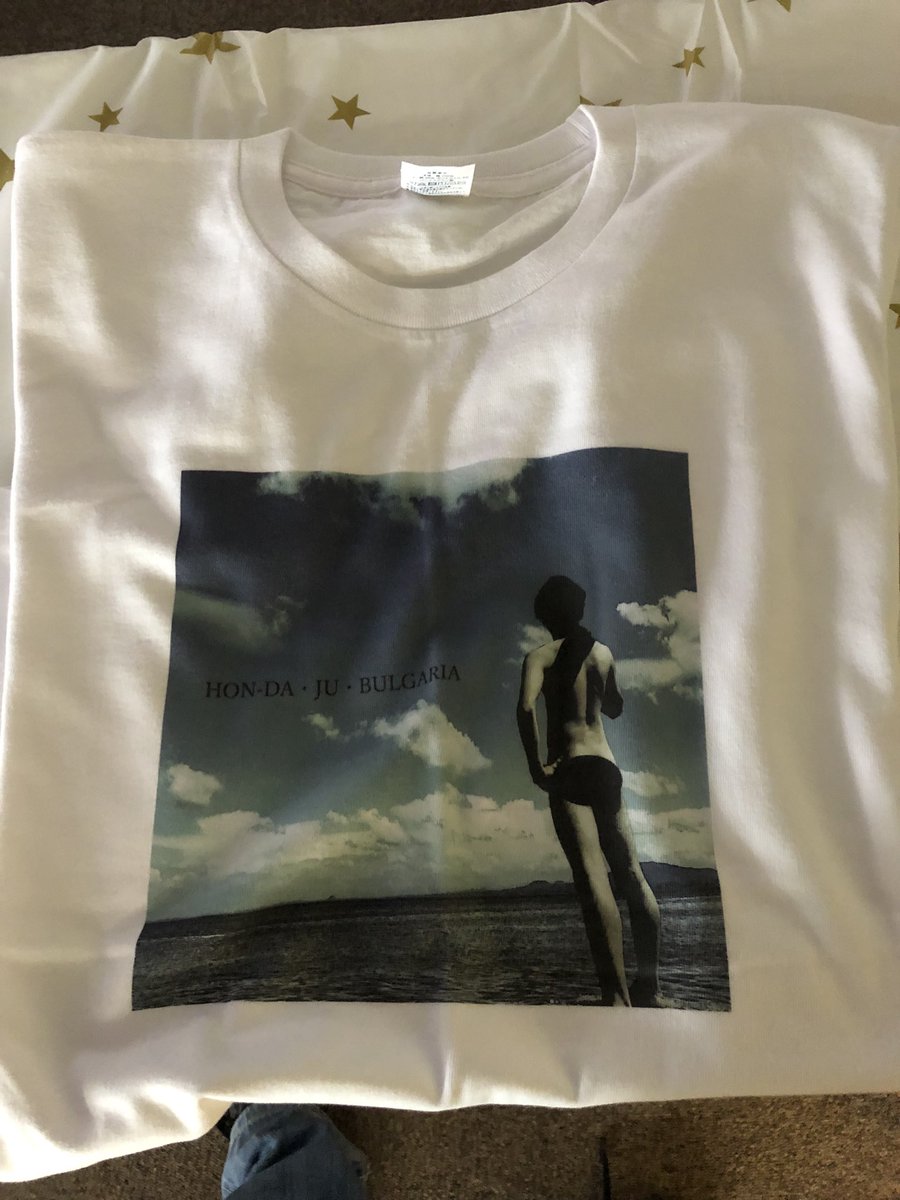 yoani_handmade's tweet photo. 追加情報‼︎
学院祭にて販売するハンドメイドの商品紹介‼︎

「バック」
「バケットハット」
「マグネット」
「Tシャツ」

代アニ祭限定価格ブルガリア特別物販
このアイテムで君もブルガリアンだ!!

#個性のサラダボウル https://t.co/ieYuzaggxc