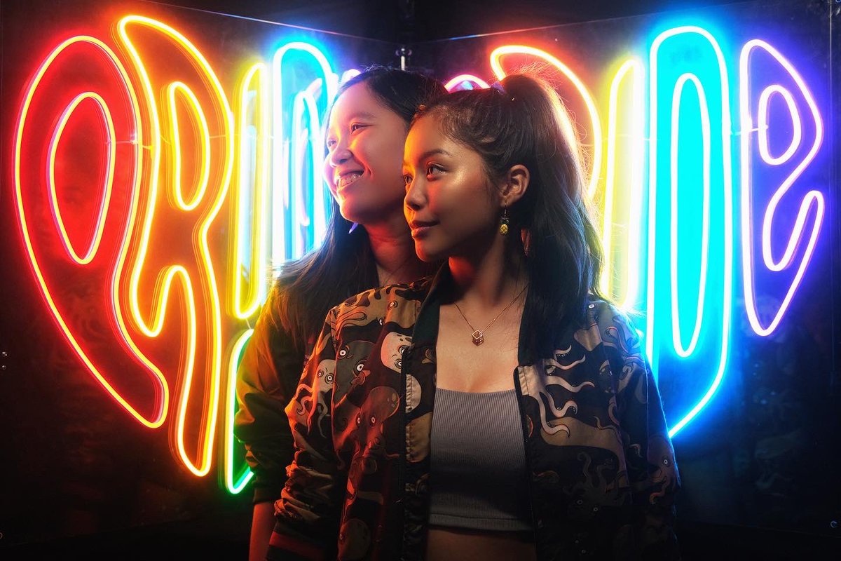 nicadelrosario's tweet photo. We pave the way for a bright future without discrimination and prejudice, where everyone is free to be who they are and to love who they love. #HSCPRIDE2022 #PRIDE2022 #PRIDE #WeComeTogether #A11Together @headshotclinic @durex_ph @astburyph @TheRedWhistle https://t.co/IQUtsQ8DAR