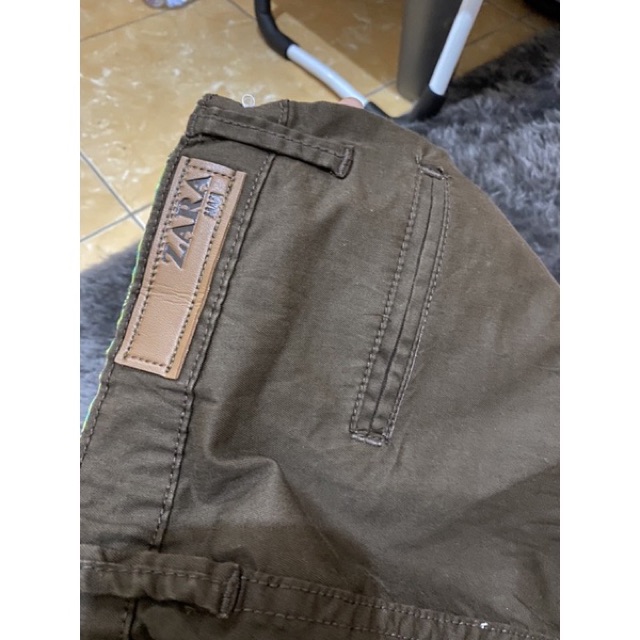 HWTS31's tweet photo. Saya menjual THRIFT JEANS ZARA seharga Rp. Dapatkan di Shopee sekarang! https://t.co/SIe8H7r1Hq #ShopeeID https://t.co/jzMUwdVVID