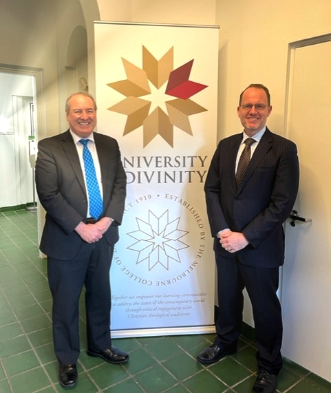 IndependentHEA's tweet photo. Our CEO Dr Peter Hendy met with @UniDivinity Vice-Chancellor Prof Peter Sherlock.
Uni of Divinity is a highly-valued #IHEAmember offering higher education courses in ageing, ministry, counselling, divinity, education, theology, leadership, philosophy + many more.
#IHEA #UniDiv https://t.co/Ex3fw5uXq8