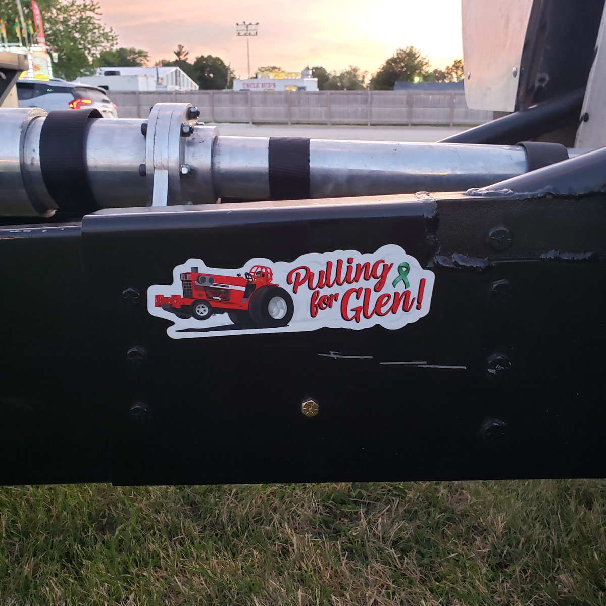 Honoring a fellow tractor