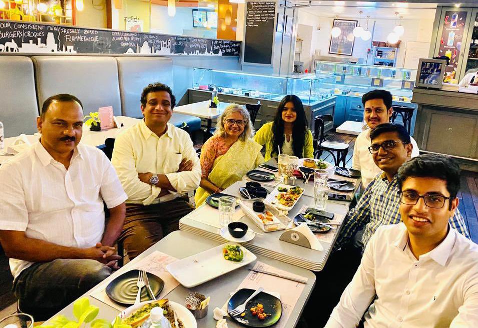 nivedithalva's tweet photo. Was wonderful to meet with a few of the Bengaluru based fellows and some of those behind the scenes of #SPGNetZero fellowship.
Proud to be a part of this wonderful cohort from across the country. Look forward to meeting the others in Delhi soon.
@SPG_In https://t.co/TJfsyeKyZl