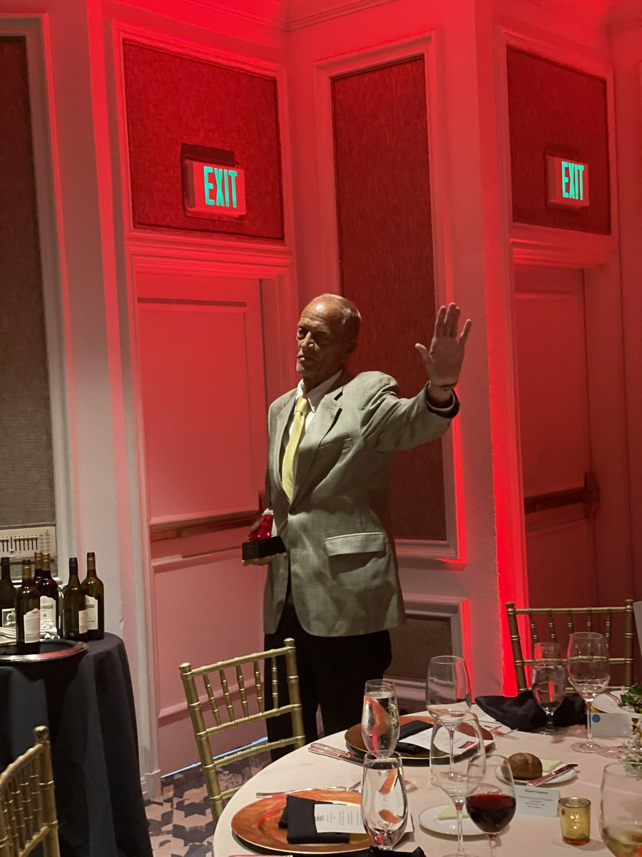 SDHFtweets's tweet photo. Such a well-deserved recognition at the 2022 SDHF Ruby Awards honoring San Diego’s heroes of affordable housing. #RubyAwards22 https://t.co/02het3vVyP