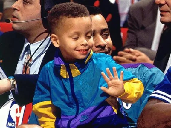 CrownClubCLT's tweet photo. Congrats to Queen City’s own… Steph Curry on winning the NBA Championship. https://t.co/iECwf1P6EJ